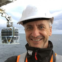 Prof. Dr. Thomas Schlacher avatar image