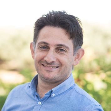 Dr. Emmanuel Stratakis avatar image