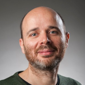 Dr. Pedro Estrela avatar image