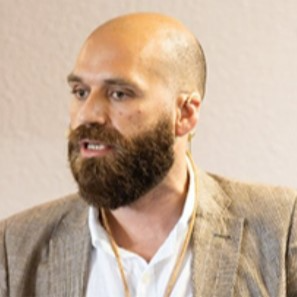 Dr. João Araújo avatar image