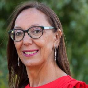 Prof. Dr. Julia Pérez-Prieto avatar image