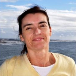 Dr. Marisa Almeida avatar image