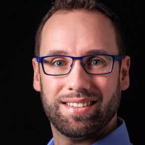 Dr. Stefan Schumacher avatar image