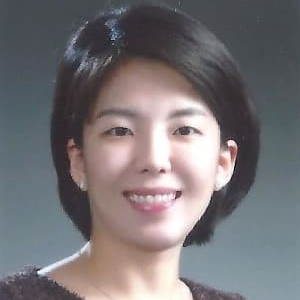 Dr. Young Hee Choi avatar image