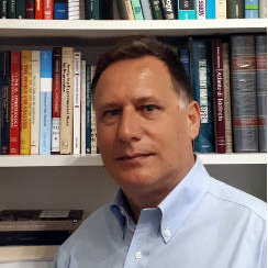 Prof. Dr. Alfonso Zecconi avatar image