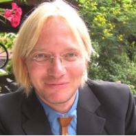 Prof. Dr. Lutz Schomburg avatar image