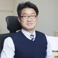 Dr. Mo-Yeol Kang avatar image