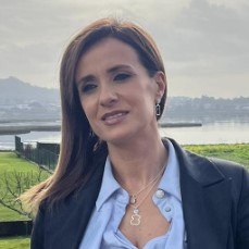 Dr. Ana Novo Barros avatar image