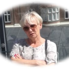 Prof. Dr. Ewa Kurczyńska avatar image