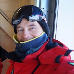 Dr. Warren Raymond Lee Cairns avatar image