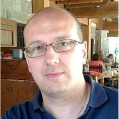 Prof. Roberto Tinarelli avatar image