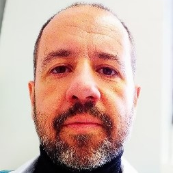 Dr. Ricardo Fernández Serrano avatar image