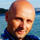 Prof. Dr. Marcin Niemiec avatar image