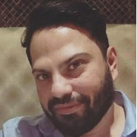 Prof. Dr. Eric Vaz avatar image