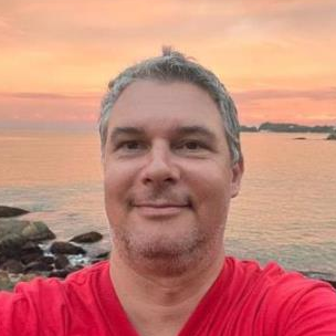 Prof. Dr. Luigi Jovane avatar image