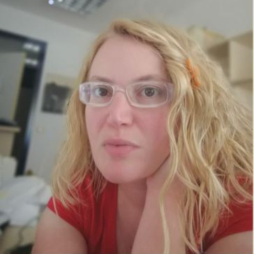 Dr. Ana Rotter avatar image