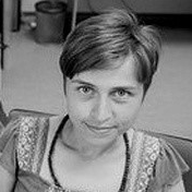 Dr. Petra Peer avatar image