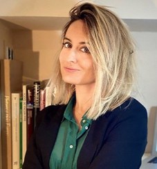 Prof. Dr. Bibiana Regueiro avatar image