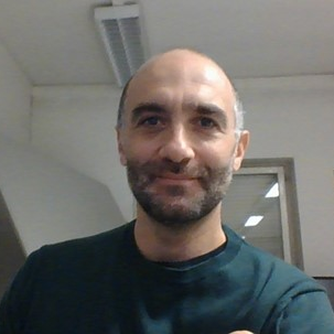 Dr. Piero Manna avatar image