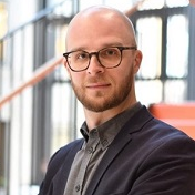 Prof. Dr. Korbinian Löbmann avatar image