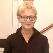 Prof. Dr. Andreja Žgajnar Gotvajn avatar image