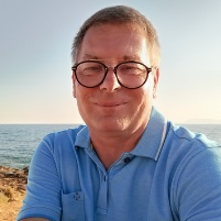 Dr. Tymon Zielinski avatar image