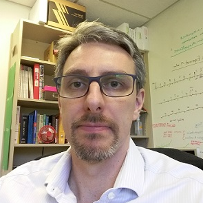 Prof. Dr. Luiz Fernando Wurdig Roesch avatar image