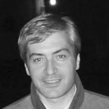 Dr. Luciano Ombres avatar image