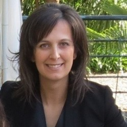 Dr. Ângela Fernandes avatar image