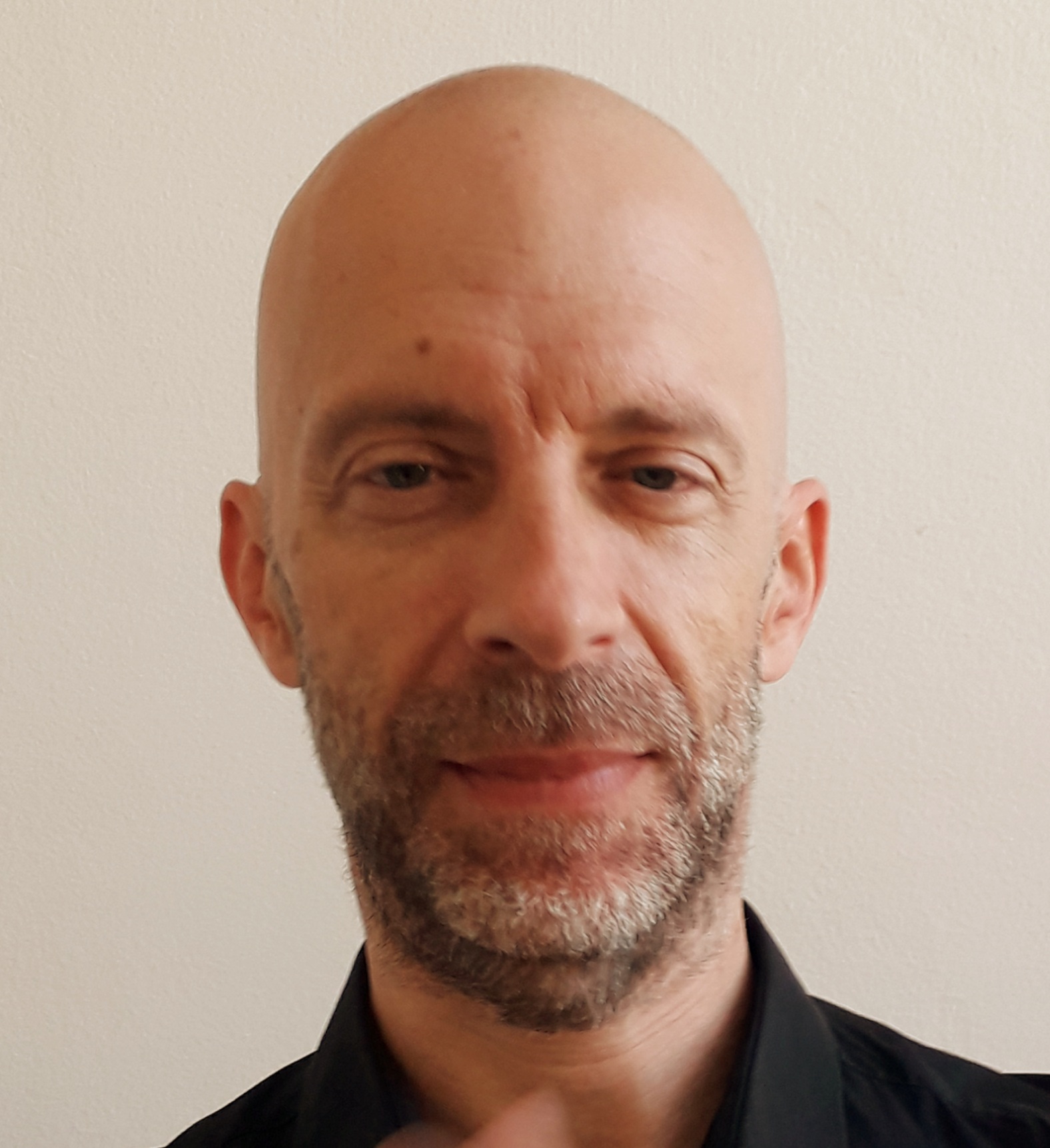 Dr. Igor Lukić avatar image