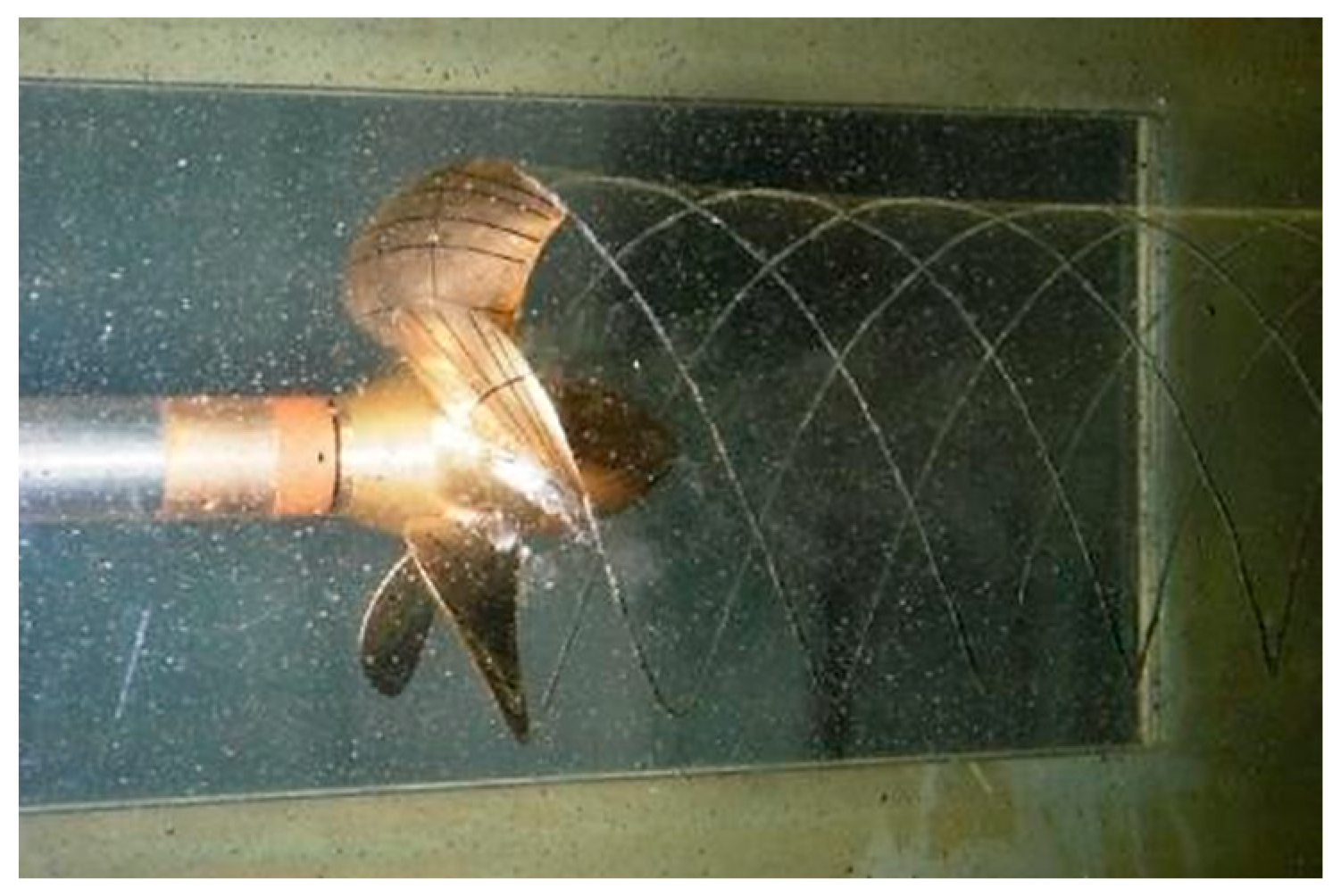 Dynamics 04 00039 g001