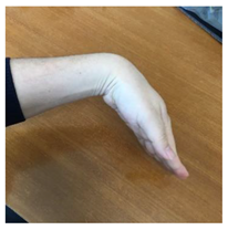 Electronics 10 00923 i002