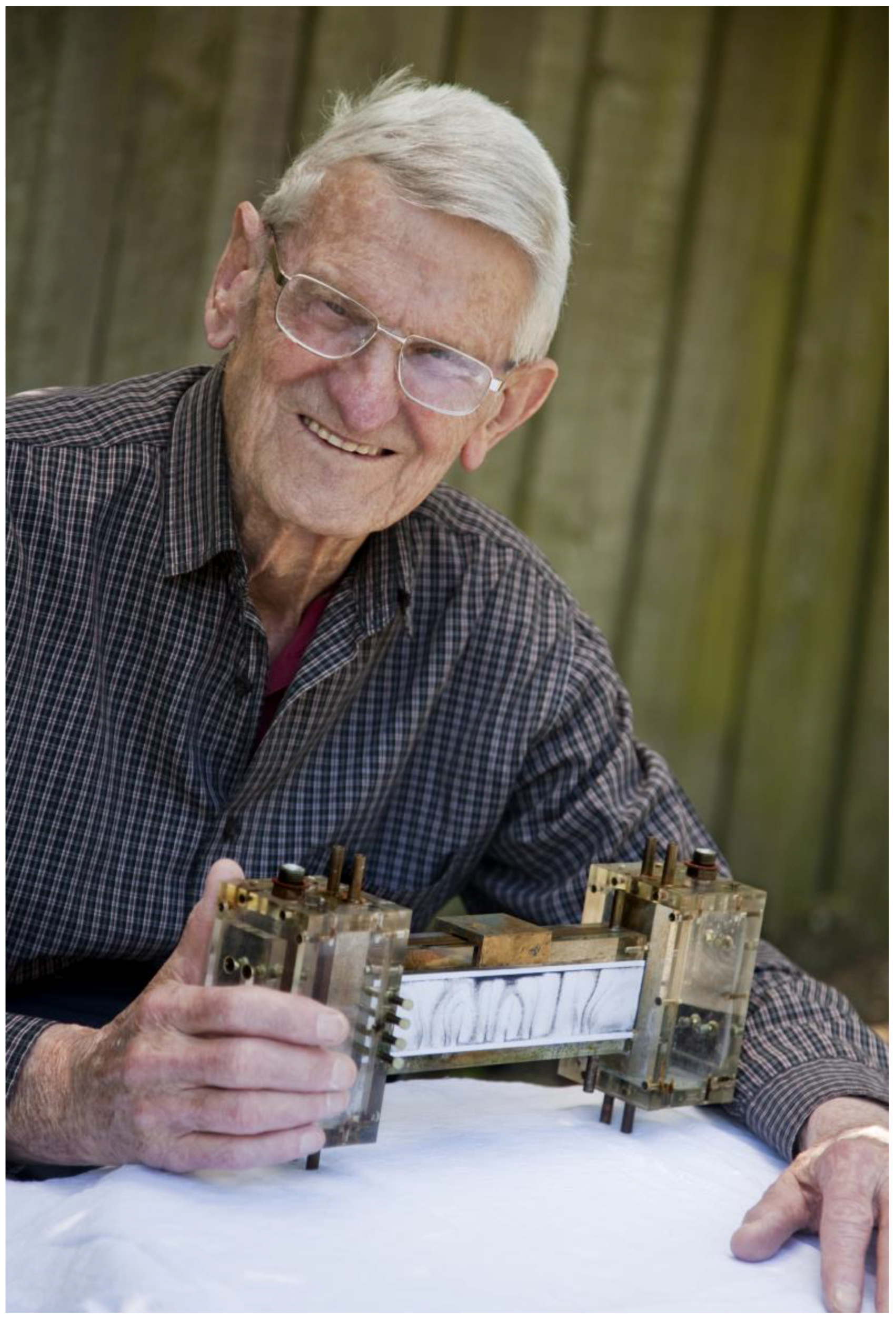 Fluids 02 00011 g006