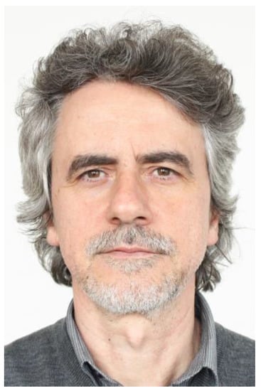 Fluids 02 00011 g009 550