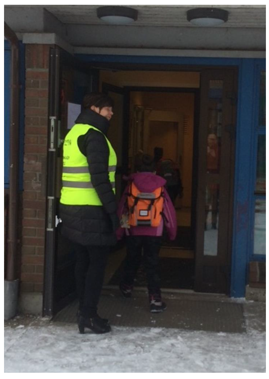 Ijerph 18 08252 g004