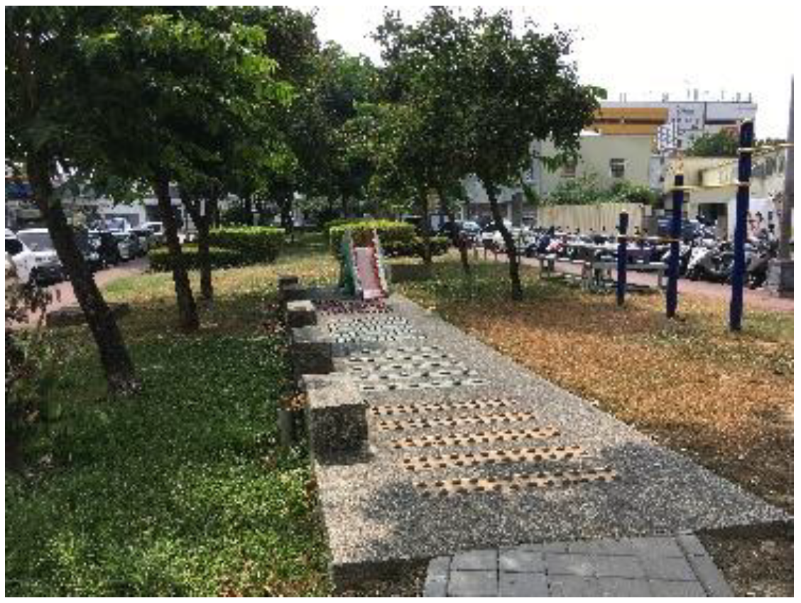 Ijerph 18 11402 i002