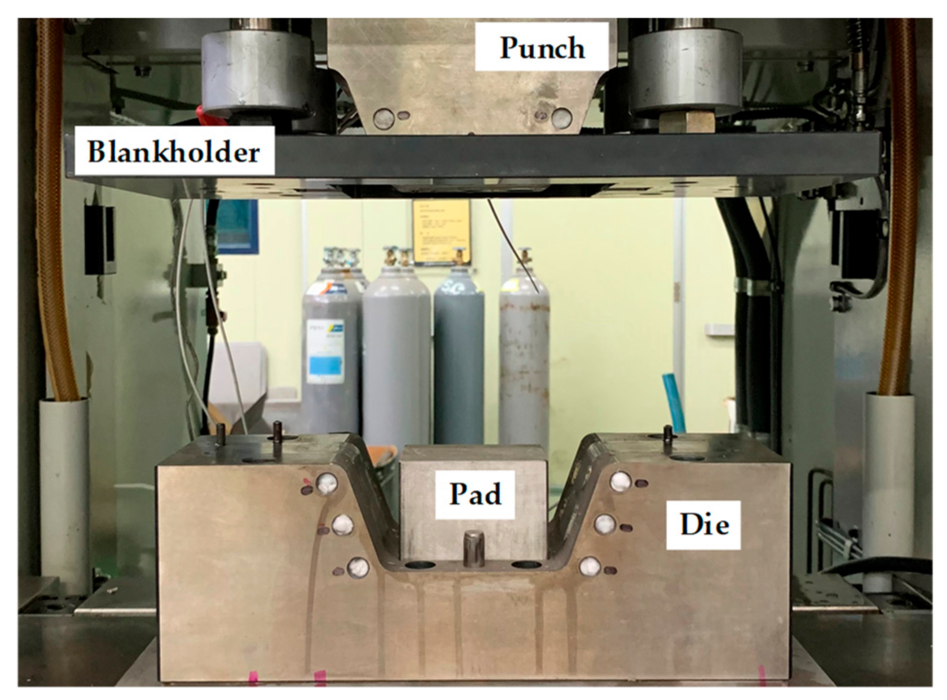 Materials 14 06285 g013