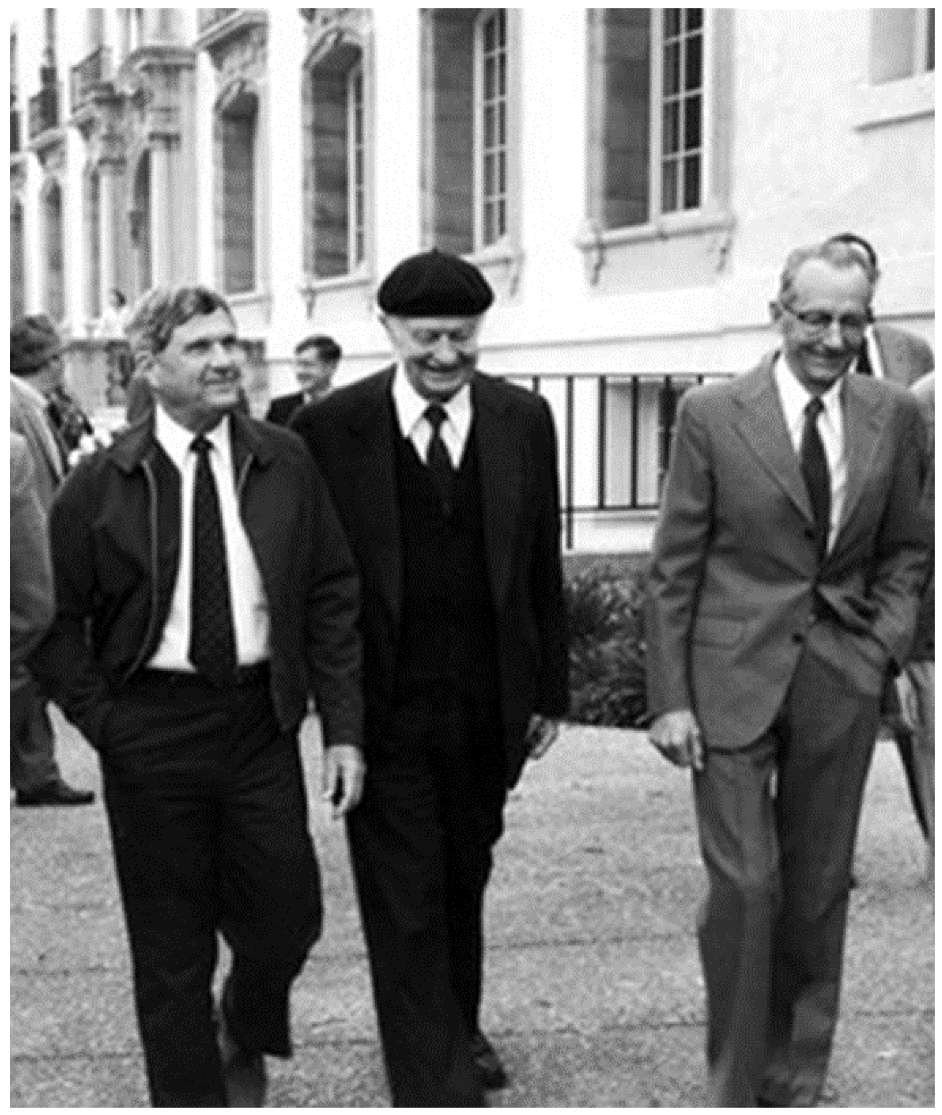 Molecules 26 03075 g001