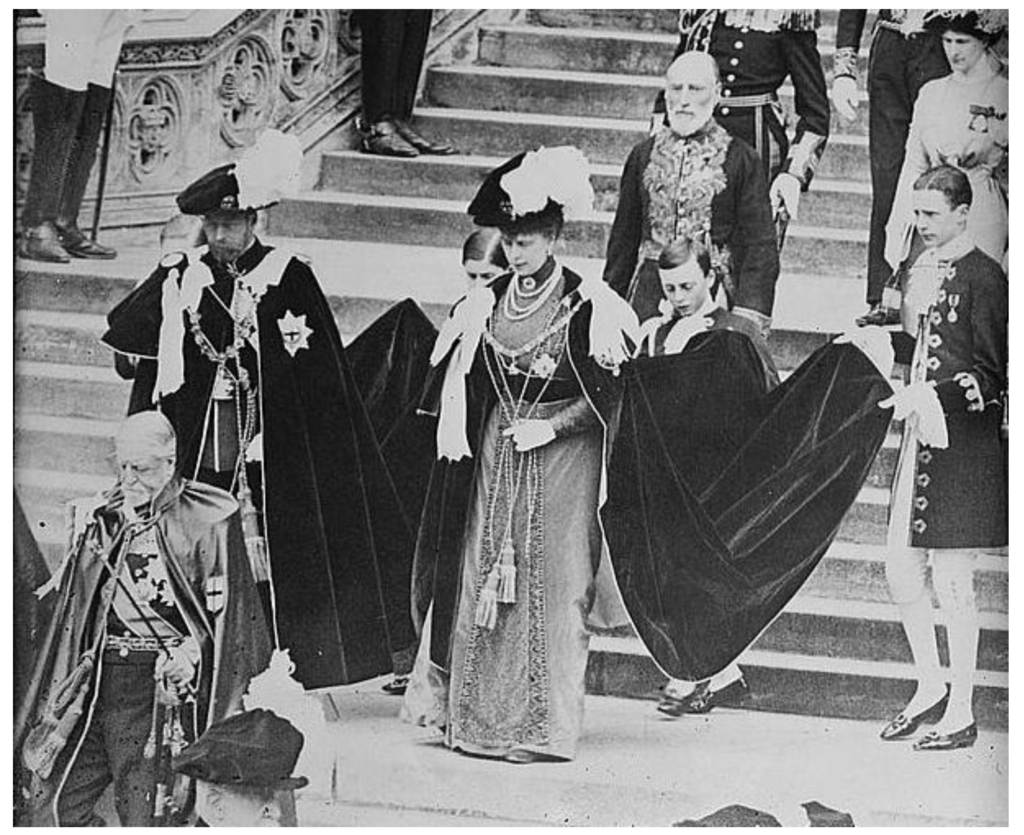 Societies 04 00180 g005 1024