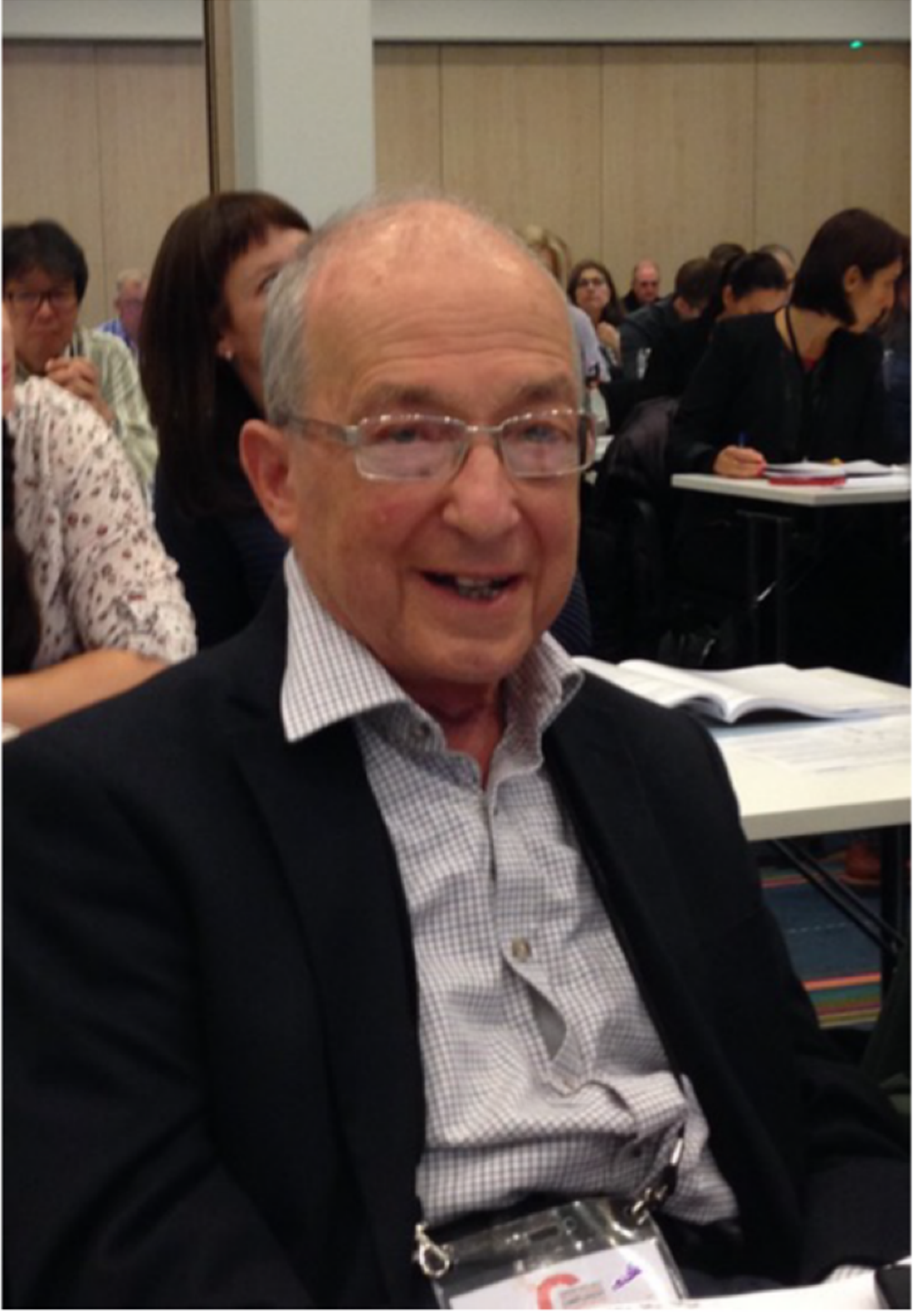 Viruses 13 01629 g001